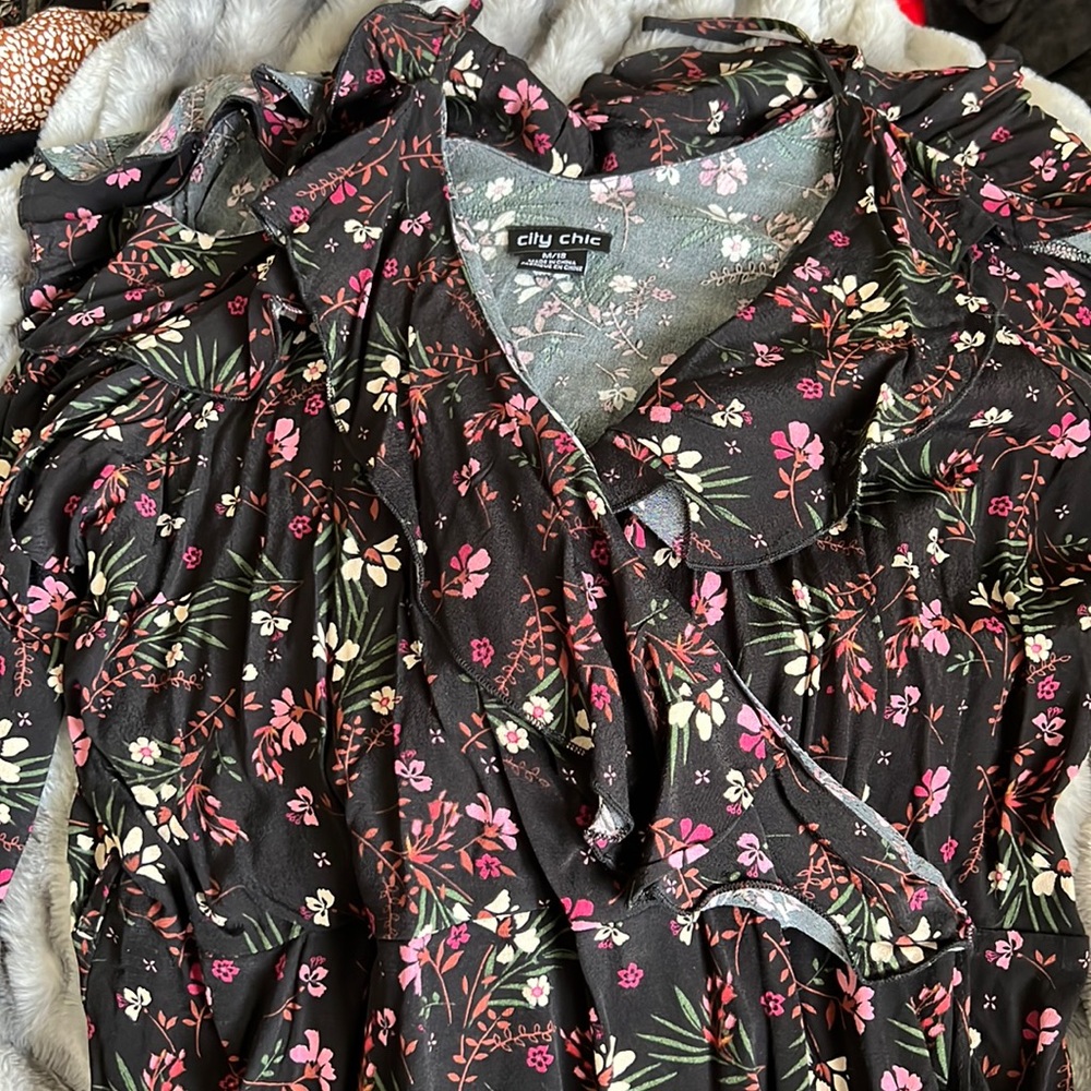 Brand: city chic    size: M/18    color: floral
